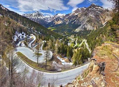 Il fascino senza tempo della Val Bregaglia